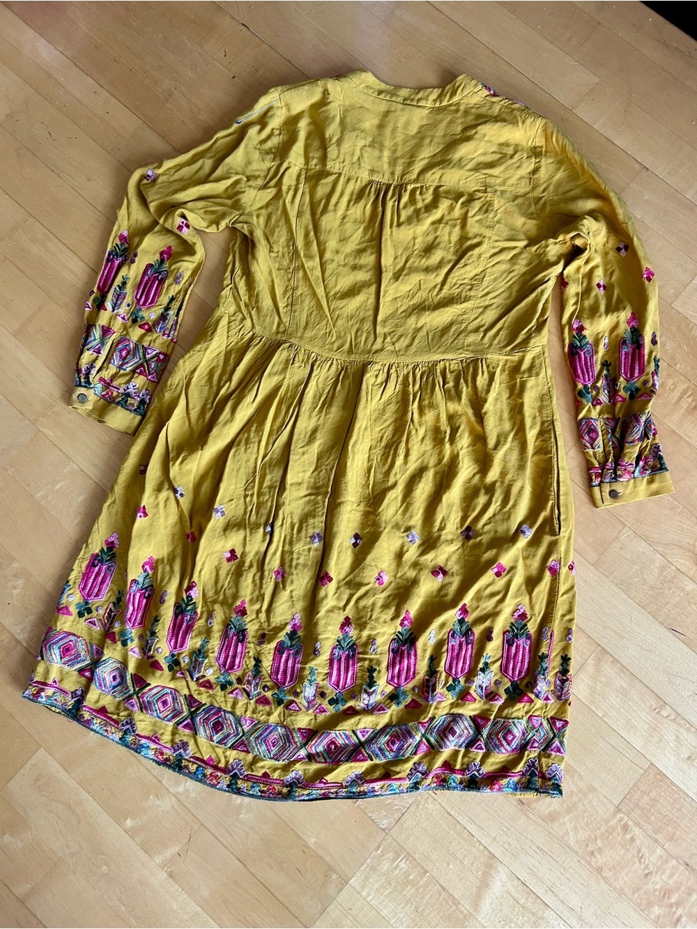 Anthropologie Floreat Embroidered, Boho V-Neck Dress, Gold, Pink, Size XS - Picture 3 of 17